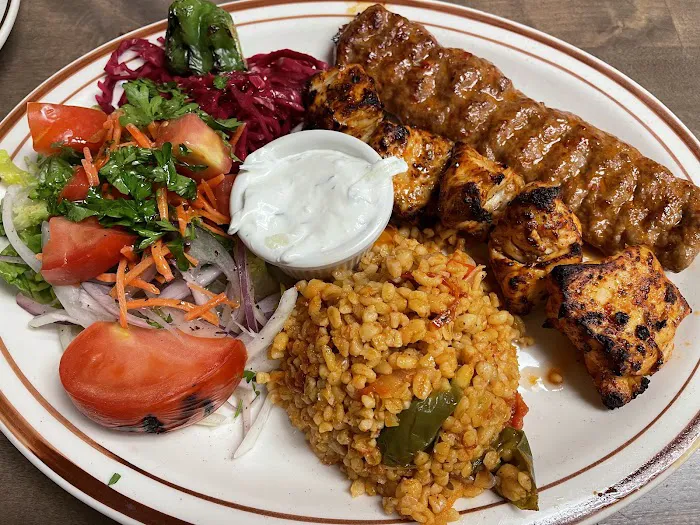 Limon - Authentic Turkish Kebap House 8