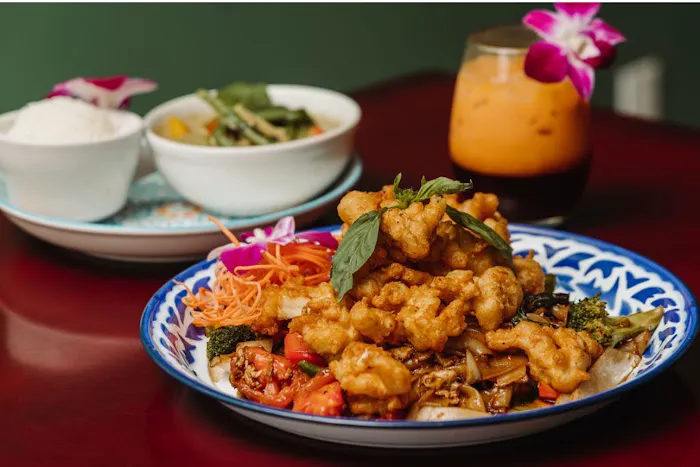 THAI DINER RESTAURANT 2