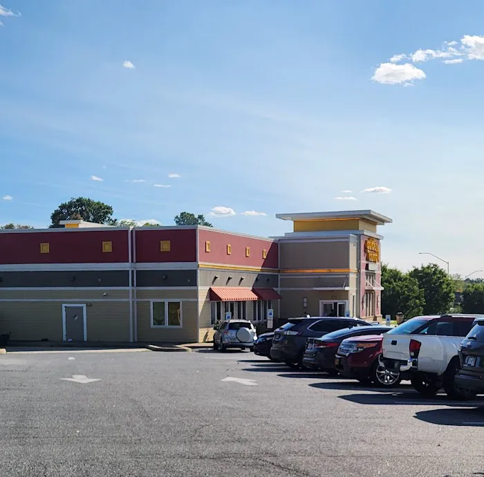 Golden Corral Buffet & Grill 6