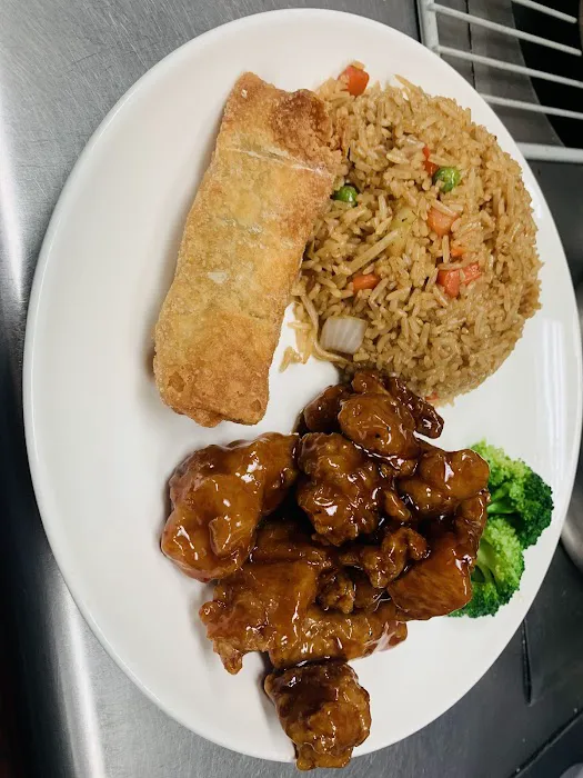 Four Seasons Asian Cuisine 4