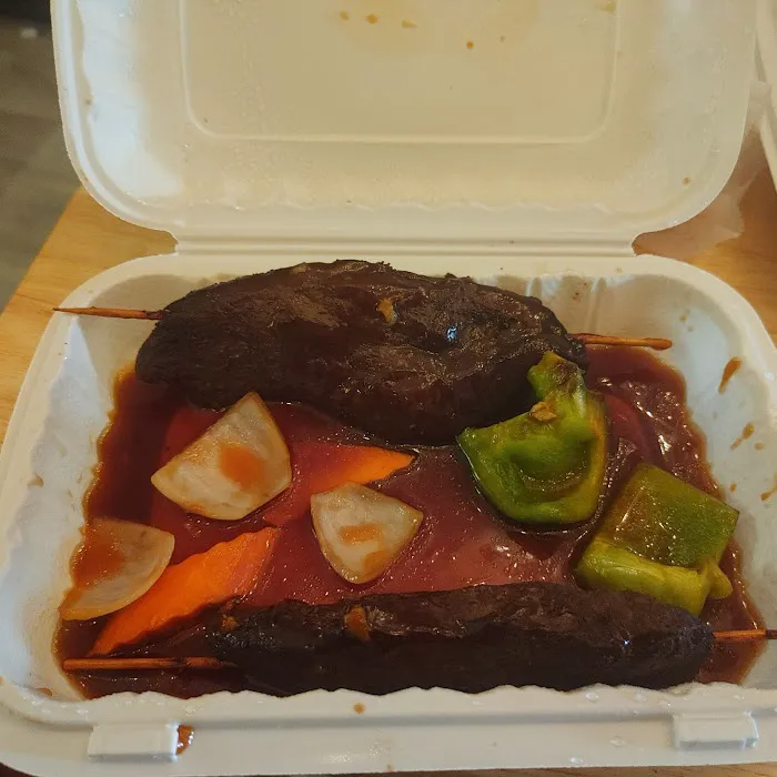 Wok N Roll Restaurant 9