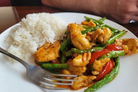 Ming's Asian Kitchen (Woodlawn & Lower Roswell)