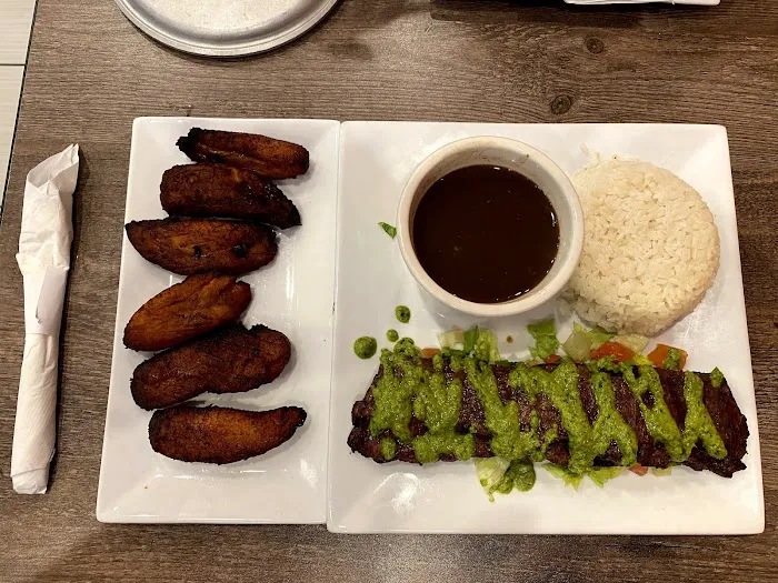 El Rincón Tropical 8