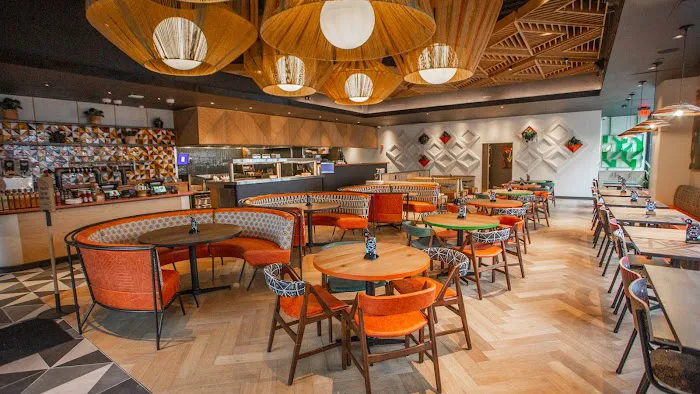 Nando's PERi-PERi 3
