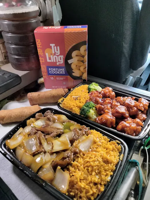Shun Xing Chinese Restaurant 10