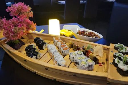 Volcano Sushi, Grill, Bar& karaoke (Town Center)