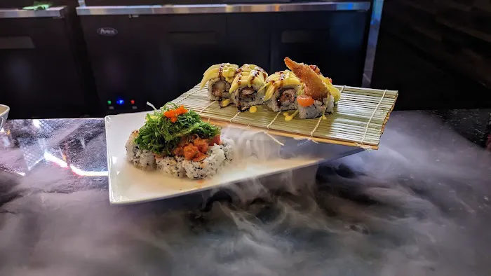 Volcano Sushi, Grill, Bar& karaoke (Town Center) 2