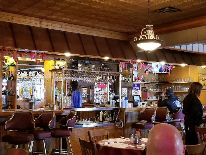 Red Pig Inn 7