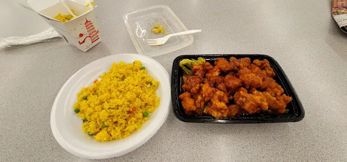 Ginger Asian Kitchen Lima 9