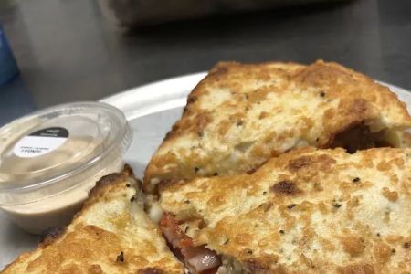 Clubhouse Pizza Holgate