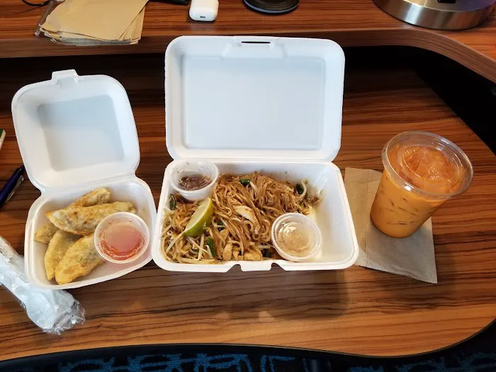 Pho N Thai 10