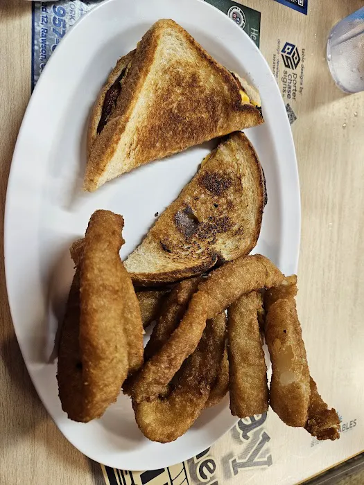 Midway Restaurant 10