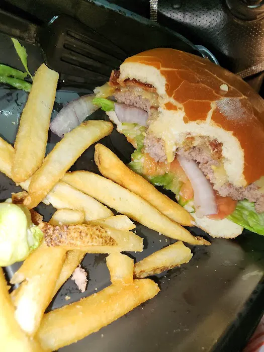 Applebee's Grill + Bar 10