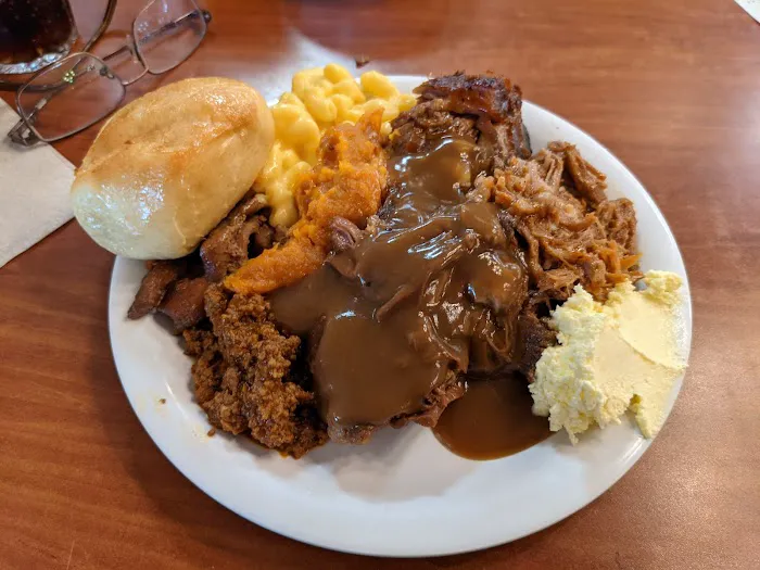 Golden Corral Buffet & Grill 10