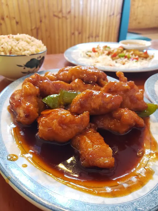 Lotus Restaurant 5