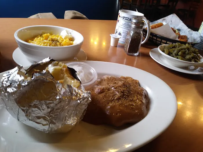 Cattlemans Restaurant 10