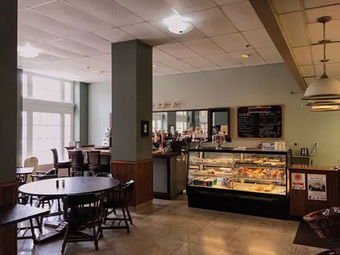 8 Sisters Bakery & Cafe 3