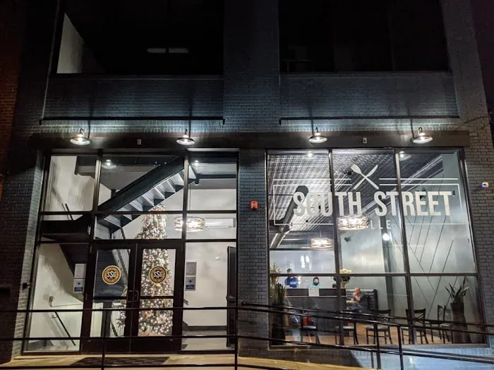 The South Street Grille - Ashland, OH 2