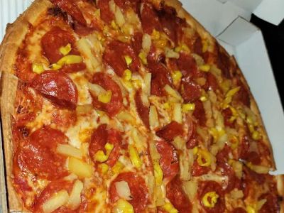 Ron's Pizza 0