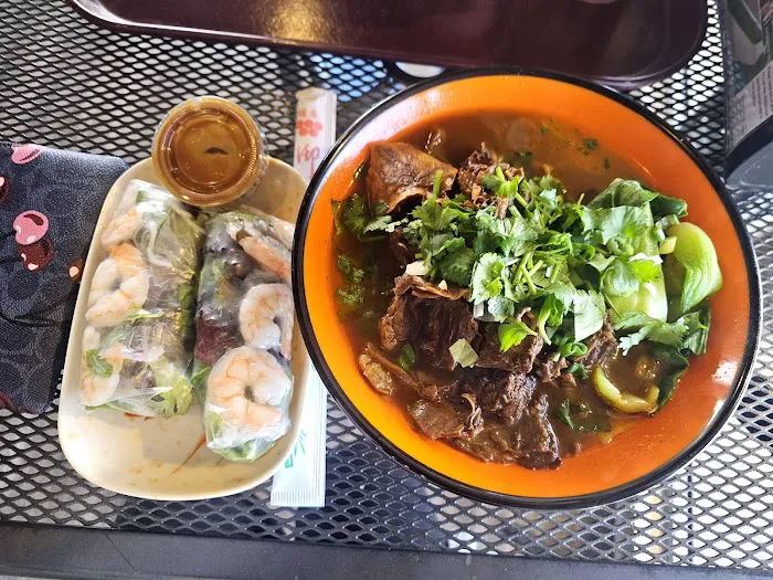 Cravings Deli 3