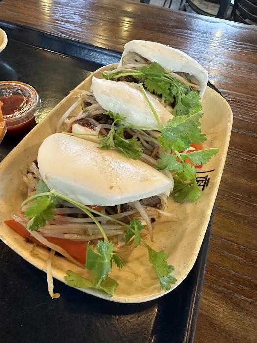 Cravings Deli 10