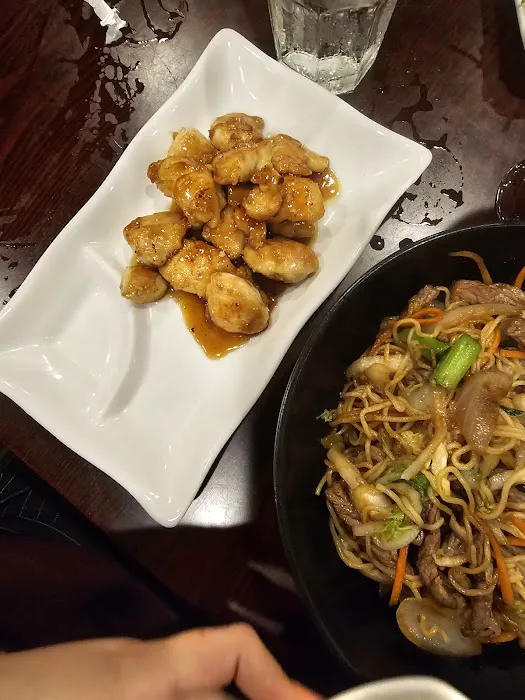 Ziki Japanese Restaurant 10