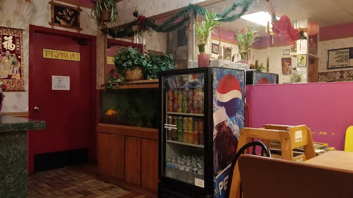 Junly’s China Hut 5
