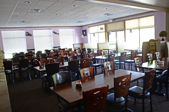 Ten Ten Buffet Grill & Sushi 8