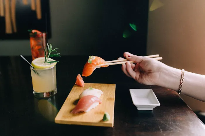 Maru Sushi & Grill 9