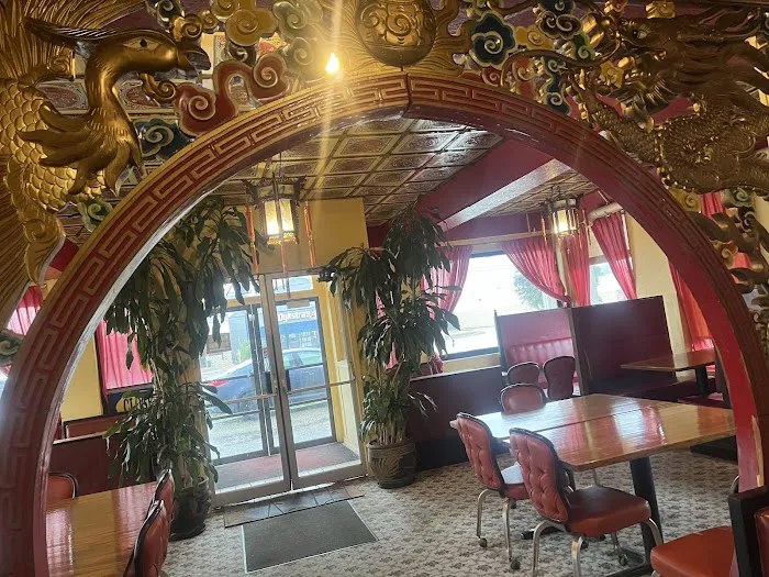Chui's Hong Kong Restaurant 3