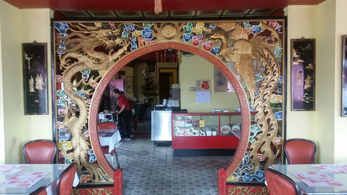 Chui's Hong Kong Restaurant 6