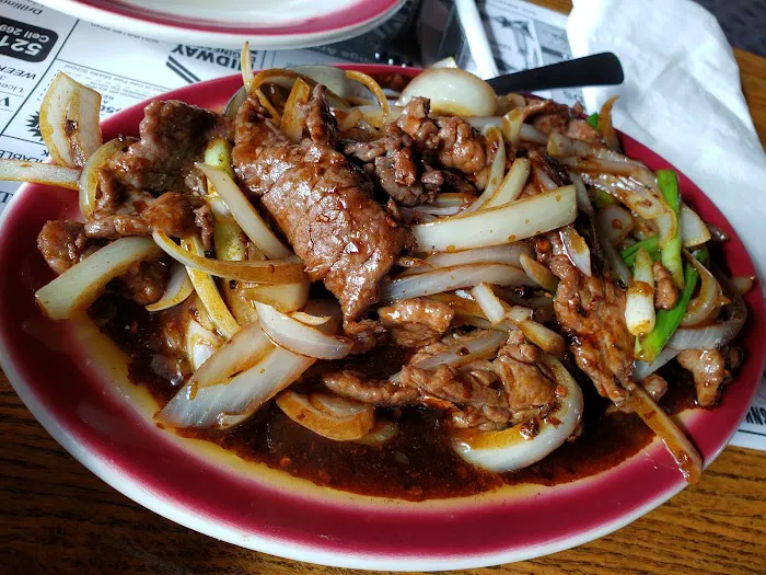 Chui's Hong Kong Restaurant 7