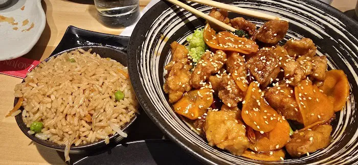 Zao Jun New Asian & Sushi 1