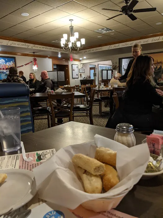Gino's Pizzeria & Restaurant 4