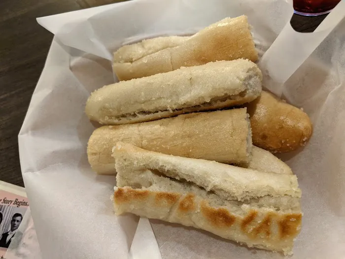 Gino's Pizzeria & Restaurant 9