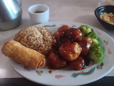 East Ocean Restaurant 0