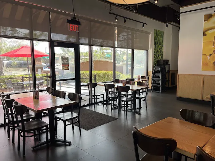 Pei Wei Asian Kitchen 4