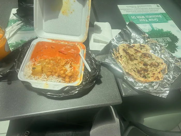 Tandoori Chicken & Roti Hut 6