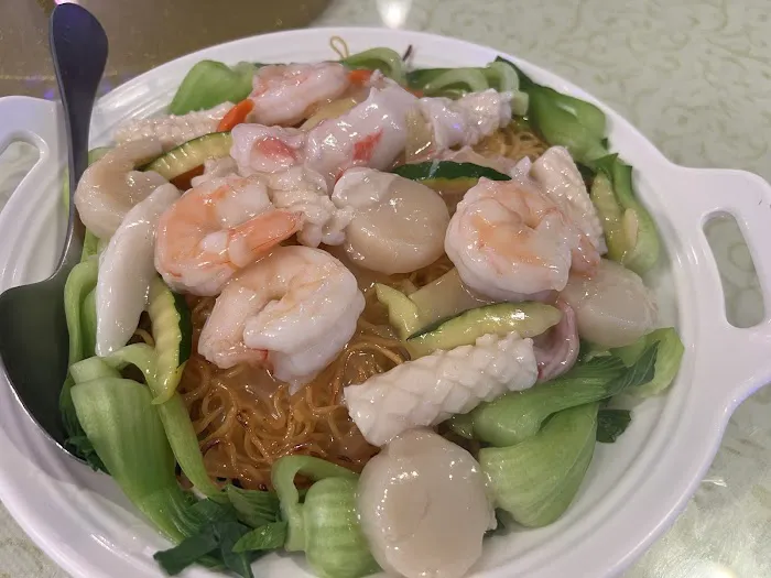 Golden Lotus Chinese Restaurant 1