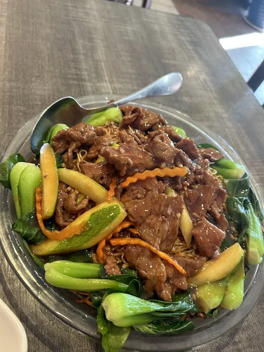 Golden Lotus Chinese Restaurant 2