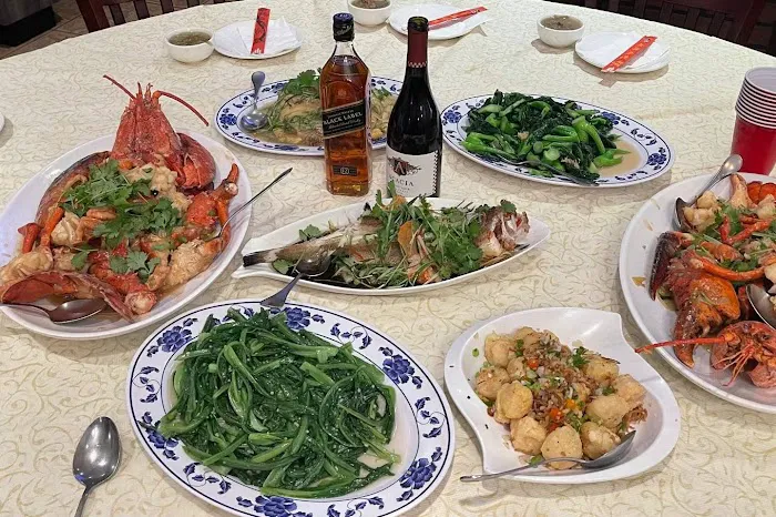Golden Lotus Chinese Restaurant 5