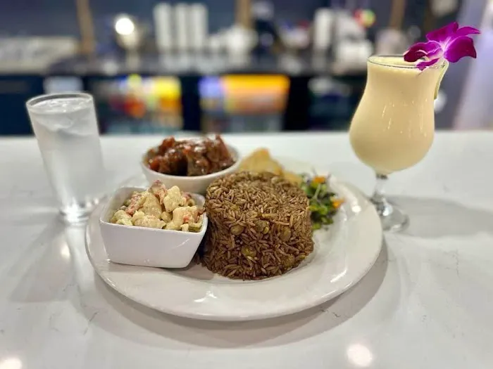 Marabou Restaurant and Lounge 9