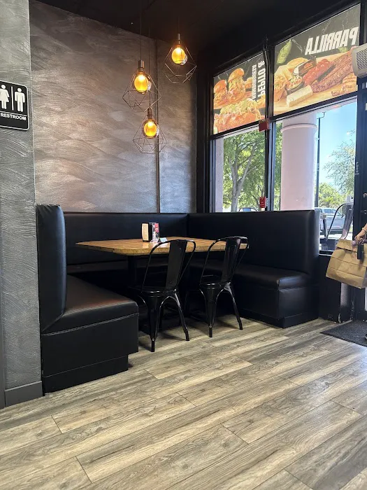 El Toque Restaurant Metrowest 5