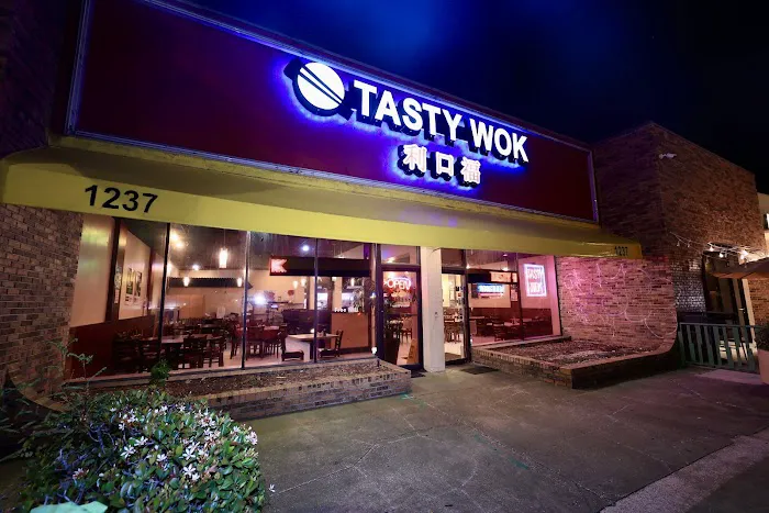 Tasty Wok 4