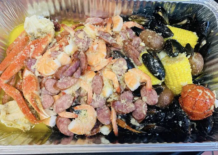 Yummy Crab Juicy Seafood 8
