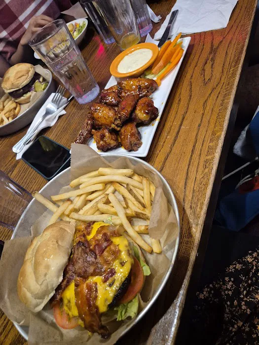 UNO Pizzeria & Grill 5