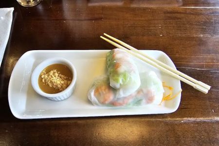 Akina Sushi & Asian Food Bistro