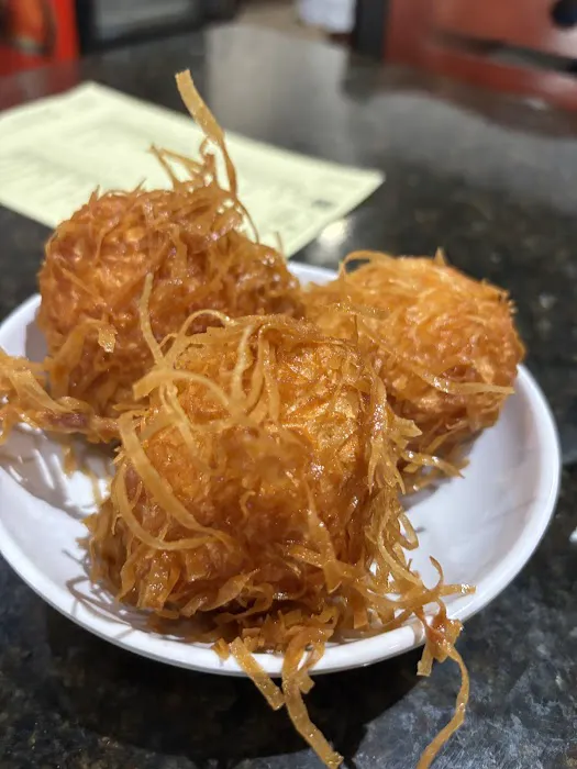 Ming’s Bistro 3