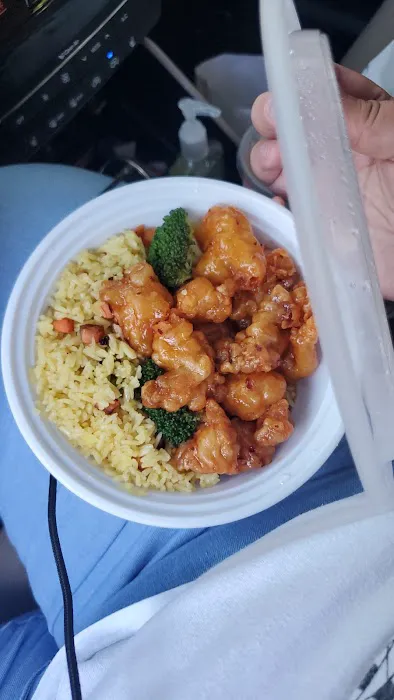 Happy Wok II 2