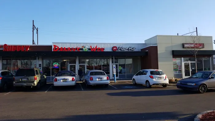 Danny's Wok 4